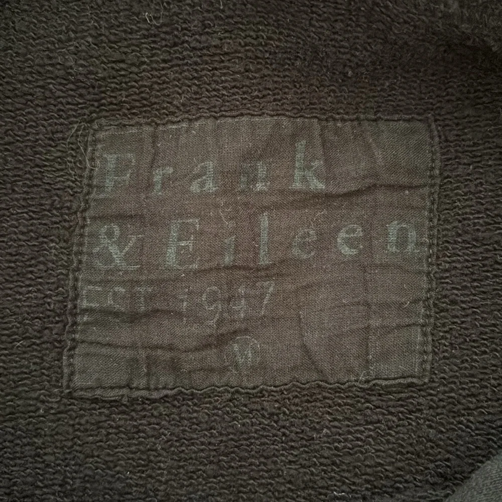Frank & Eileen Kane Capelet Hoodie Black Medium - Picture 3 of 3
